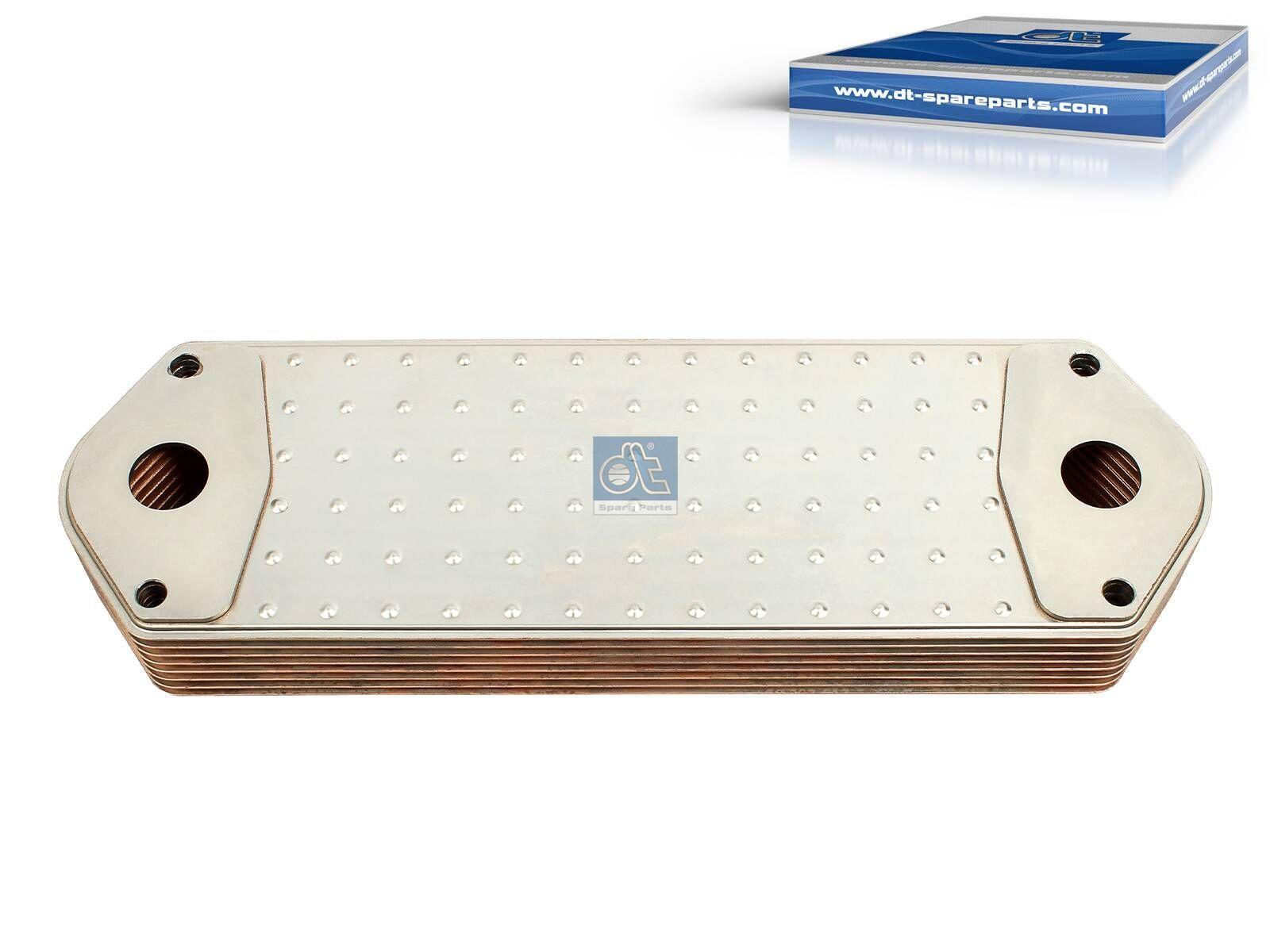 DT Spare Parts 1.10126 Ölkühler, M8, L: 395 mm, W: 120 mm, T: 52 mm, 8 layer passend für Scania