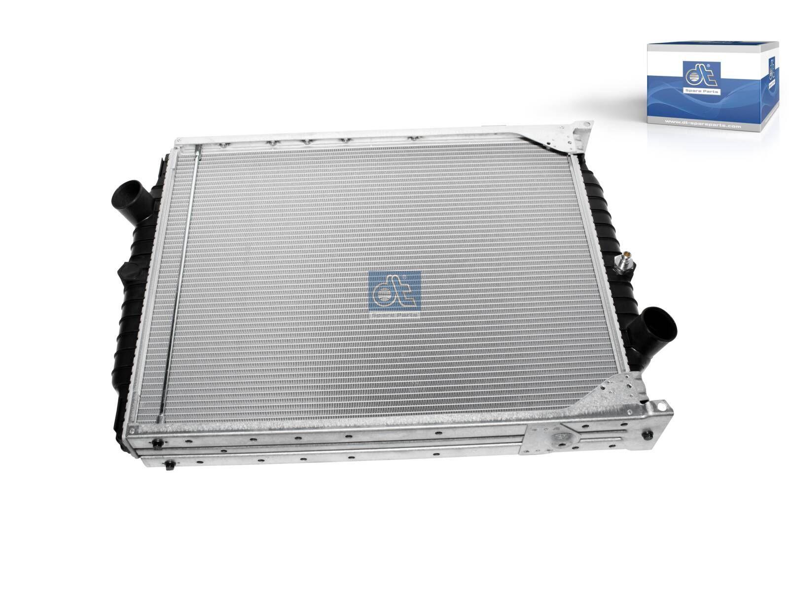 DT Spare Parts 2.15401 Kühler, L: 709 mm, W: 558 mm, T: 42 mm passend für Volvo