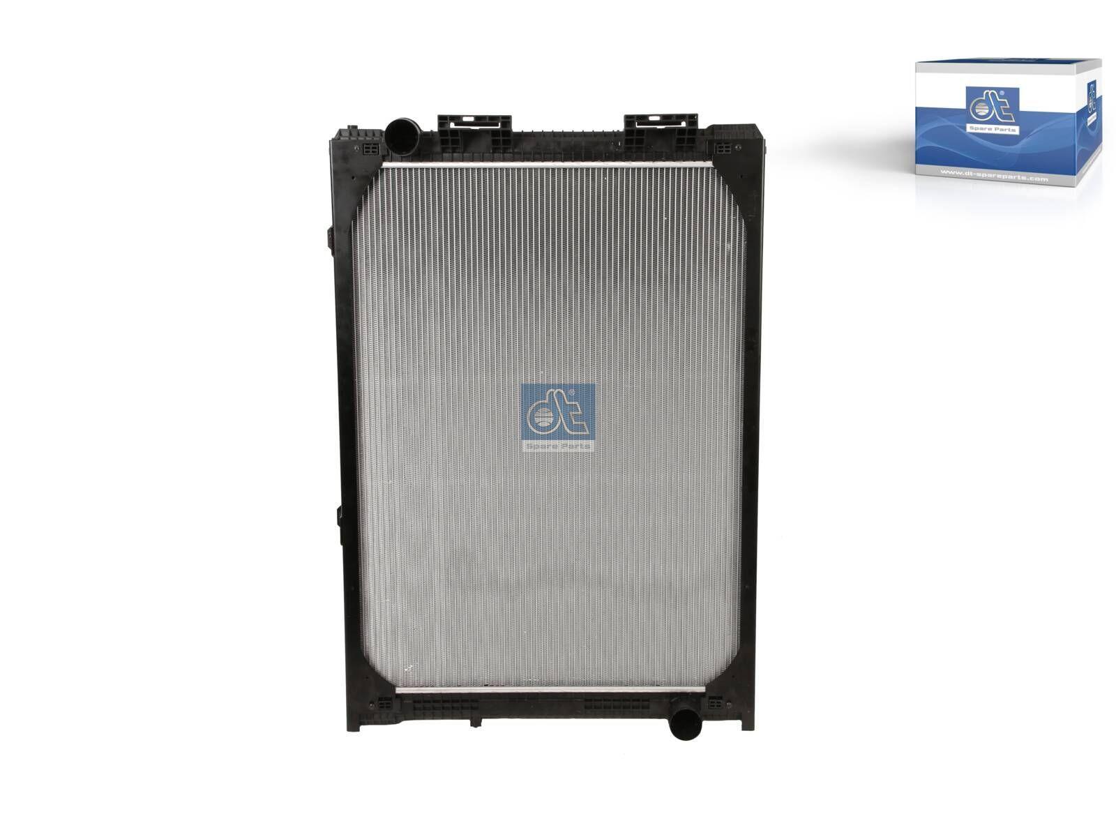 DT Spare Parts 3.16214 Kühler, L: 590 mm, W: 608 mm, T: 40 mm passend für MAN