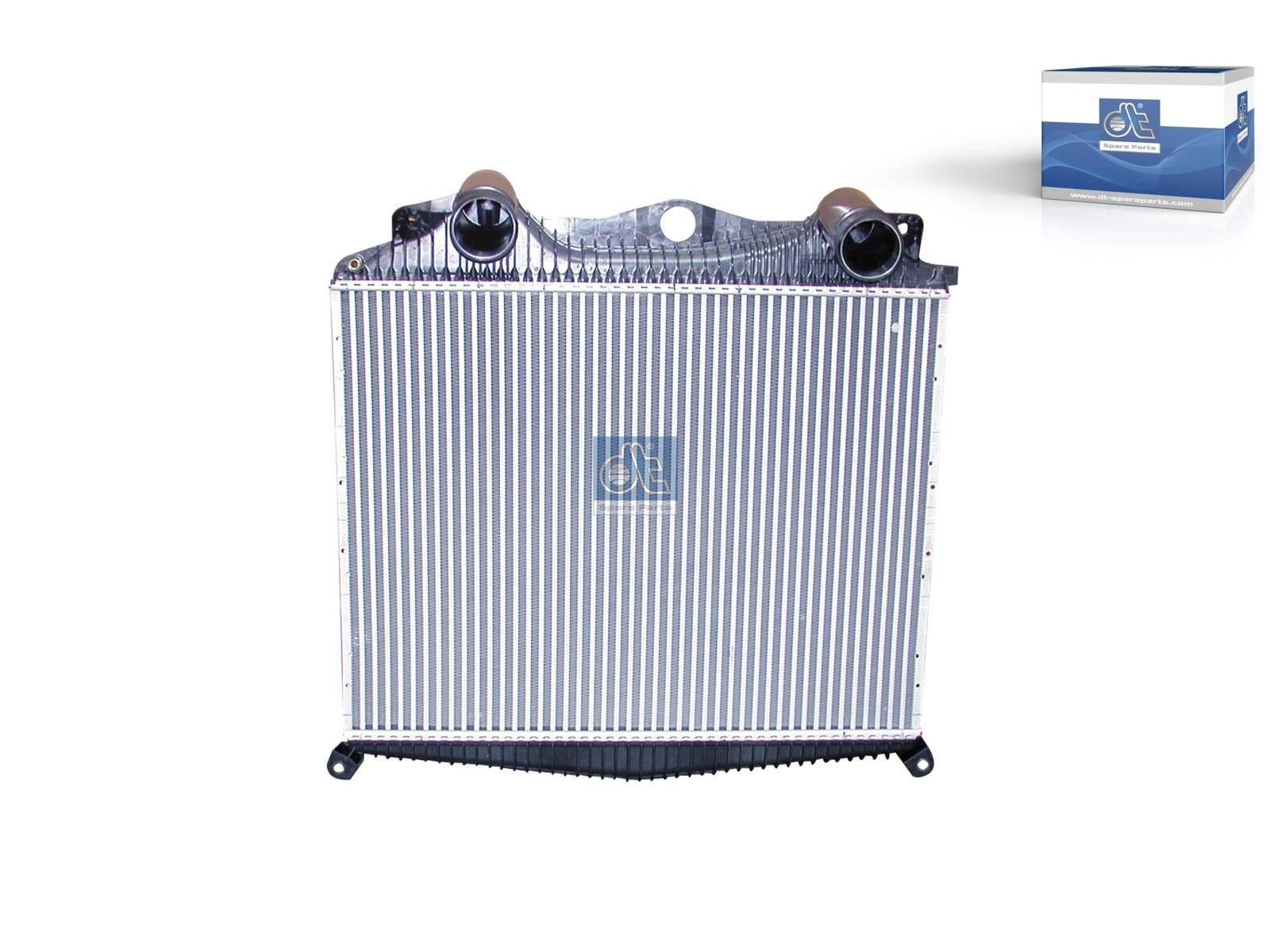 DT Spare Parts 3.16220 Ladeluftkühler, L: 685 mm, W: 892 mm, T: 66 mm passend für MAN
