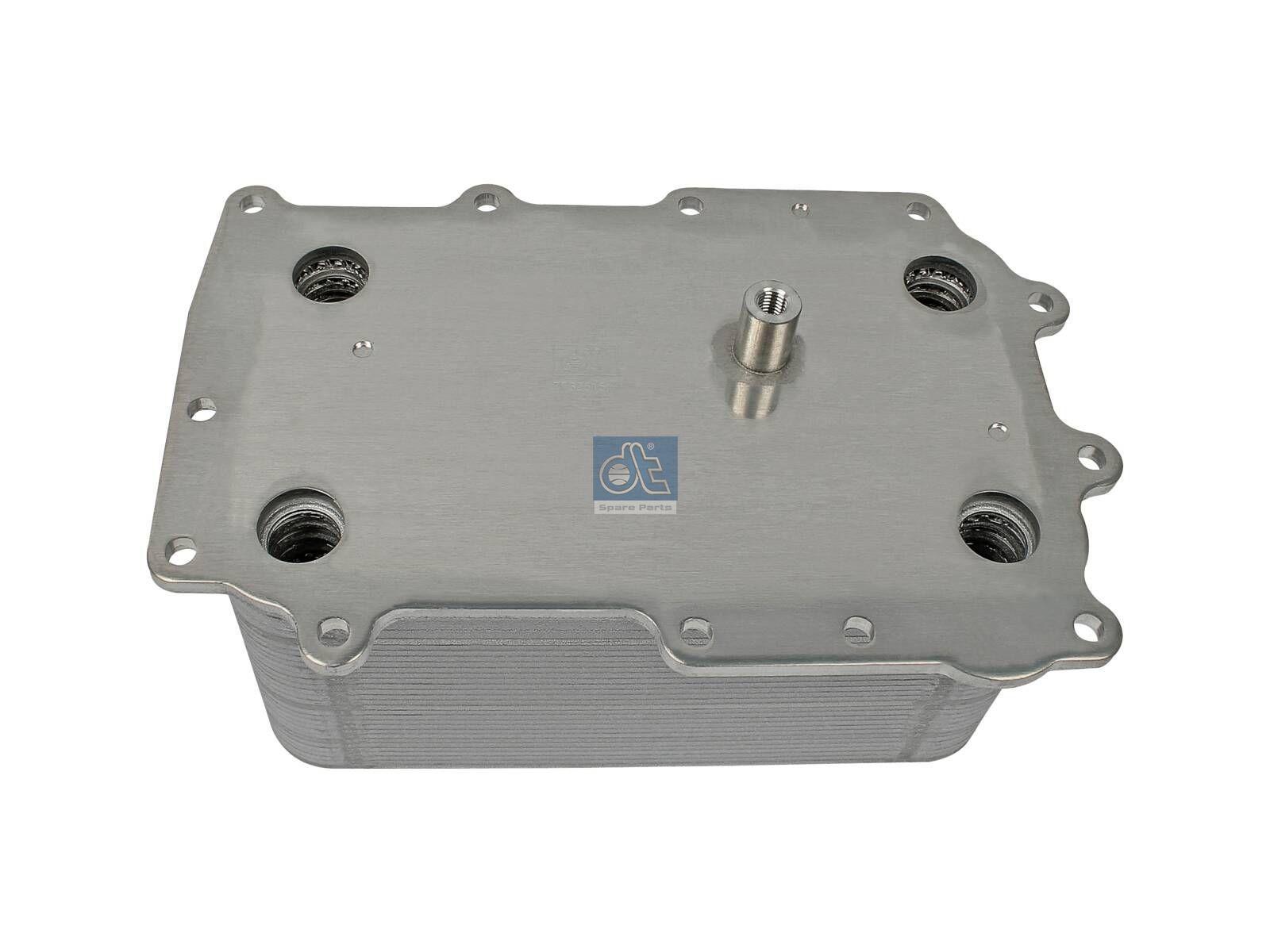 DT Spare Parts 5.45305 Ölkühler passend für DAF