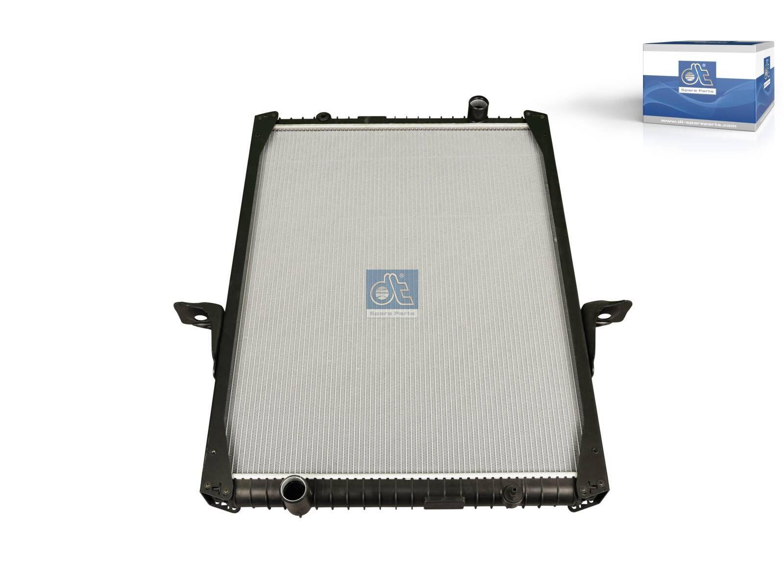 DT Spare Parts 6.35209 Kühler, L: 915 mm, W: 730 mm, T: 48 mm passend für Renault