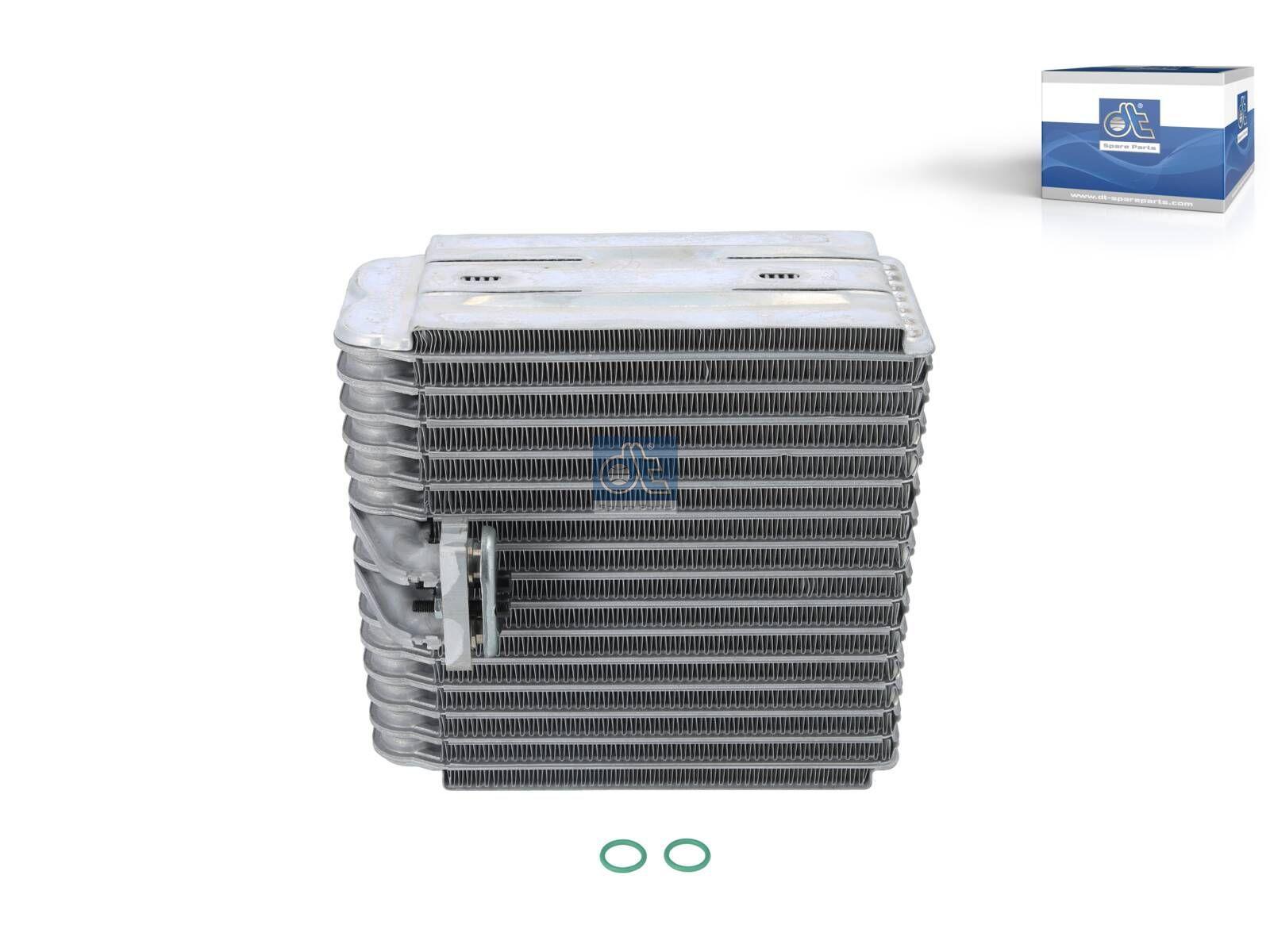 DT Spare Parts 7.74025 Kondensator passend für Iveco