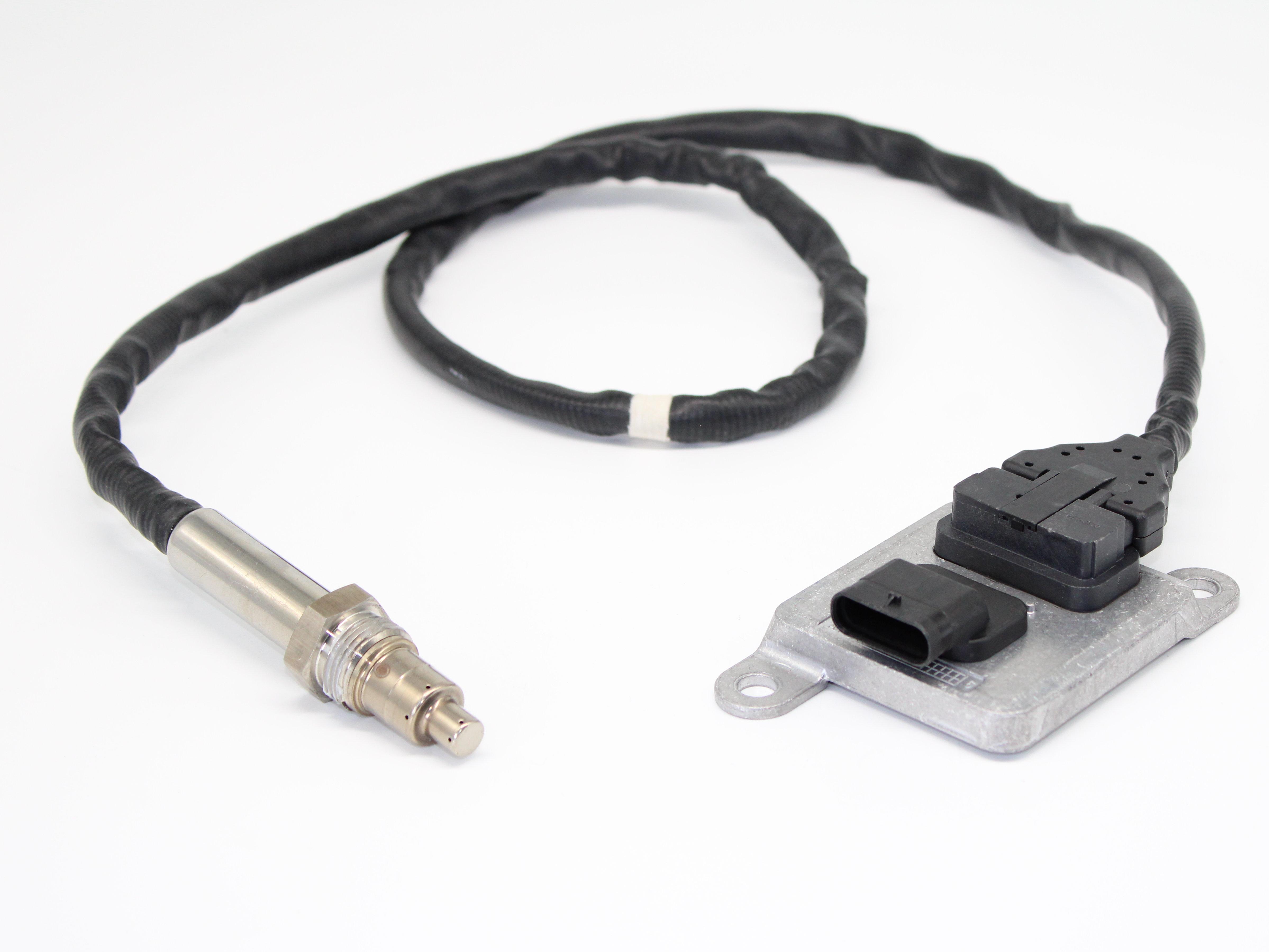 Stickoxid Sensor NOx Katalysator Abgas Emissionssensor 5WK9 7251, 03N 907 807 A passend für VW